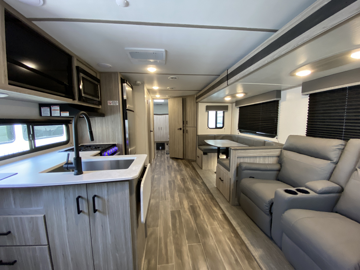 https://www.merrymaids.com/images/articles/Interior-RV-photo-of-a-travel-trailer-Merry-Maids.jpg