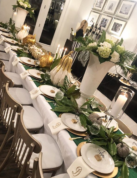 Insta Worthy Thanksgiving Table, How To Set A Table For Formal Thanksgiving Dinner